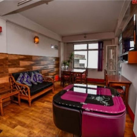 Darjeeling Hi De Stay Exterior foto